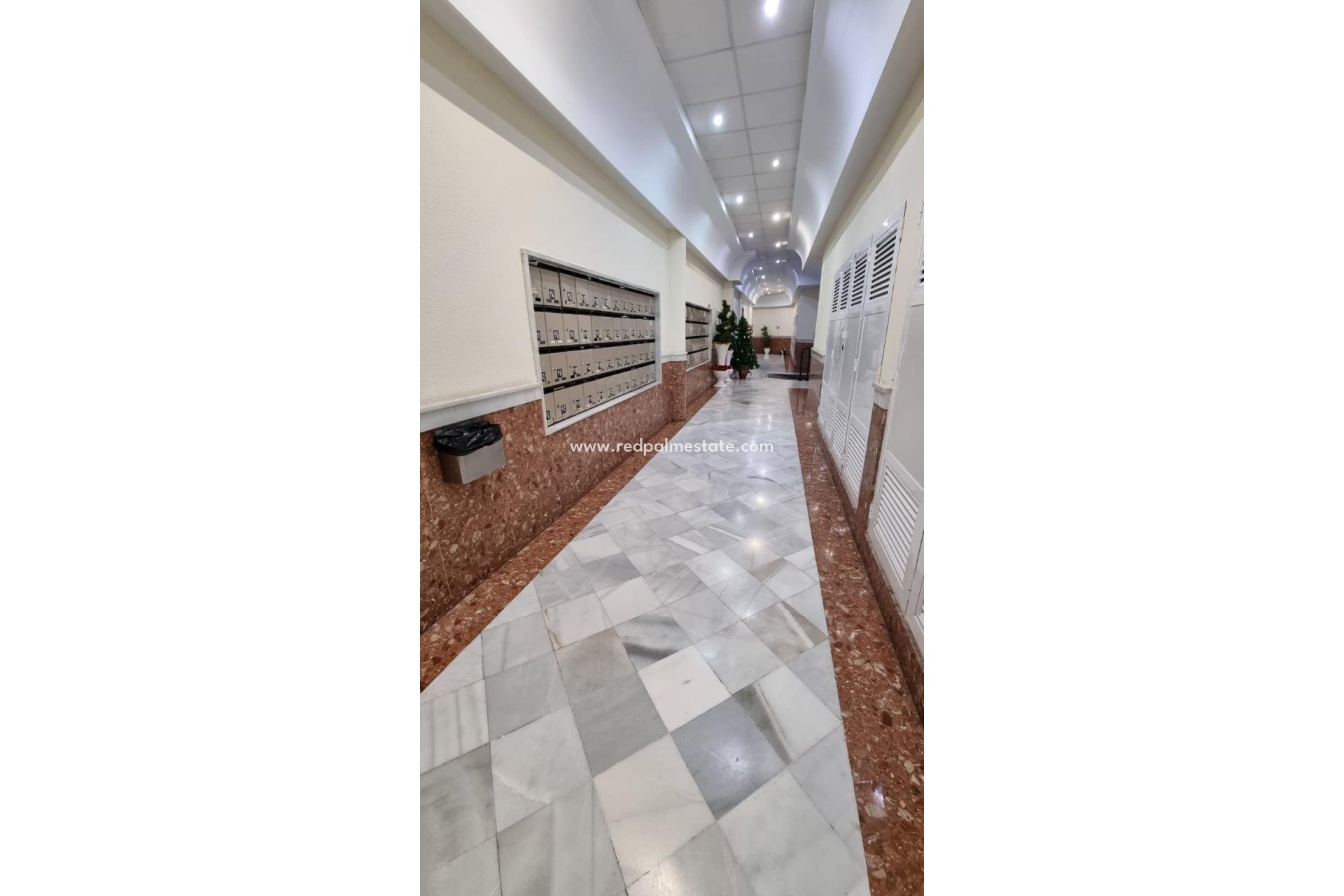 Resale - Apartments -
Torrevieja