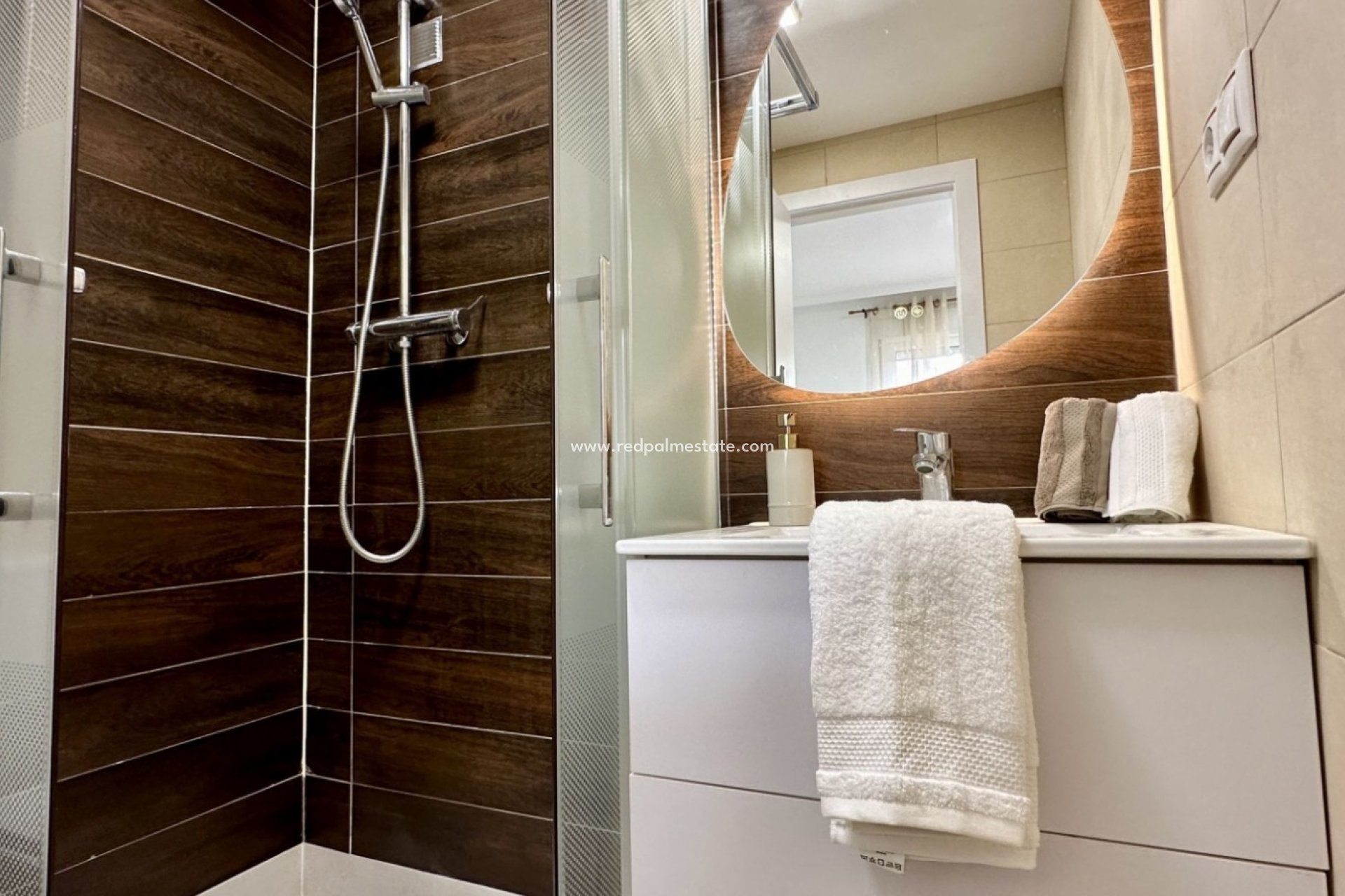 Resale - Apartments -
Torrevieja