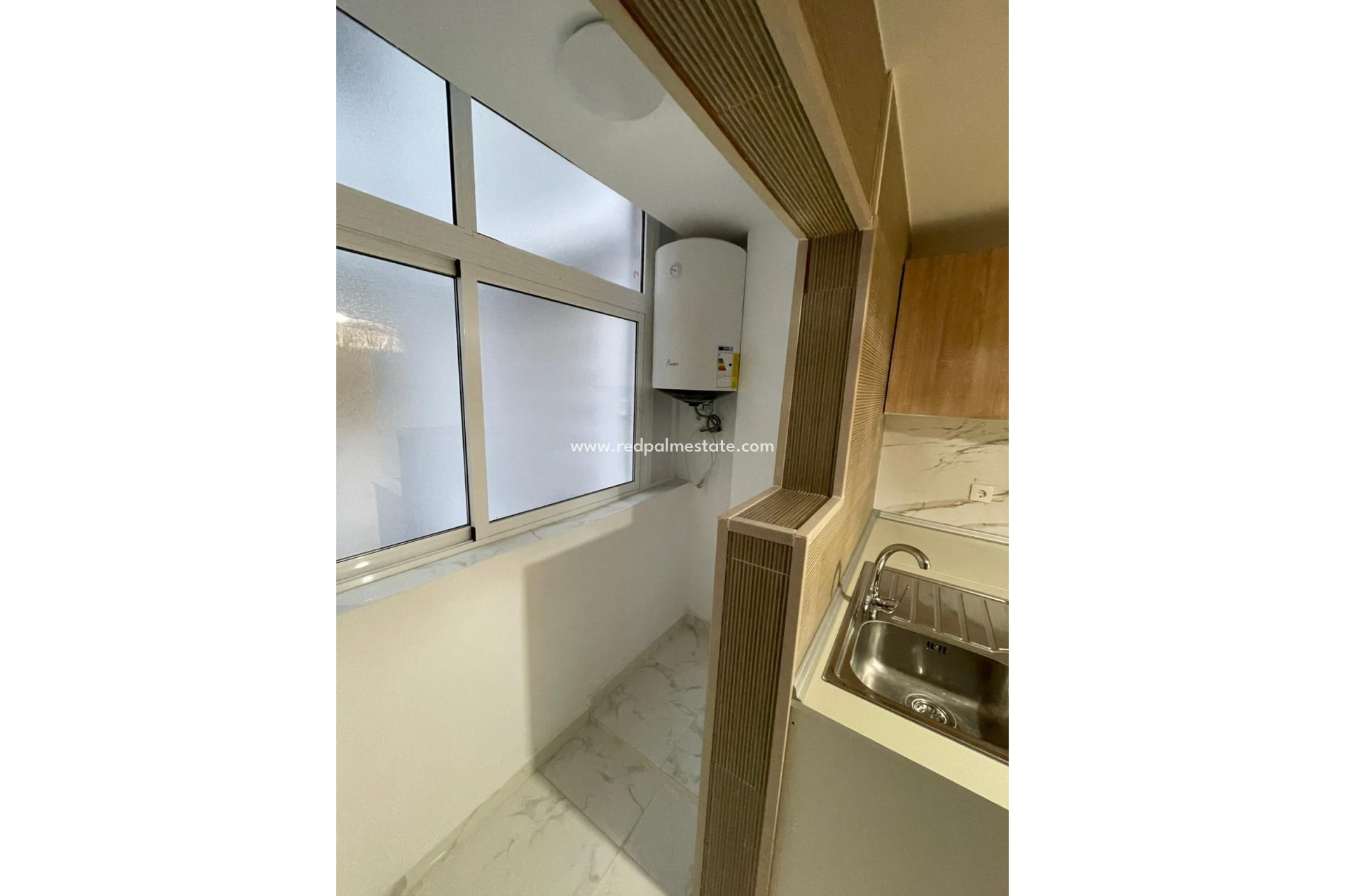 Resale - Apartments -
Torrevieja