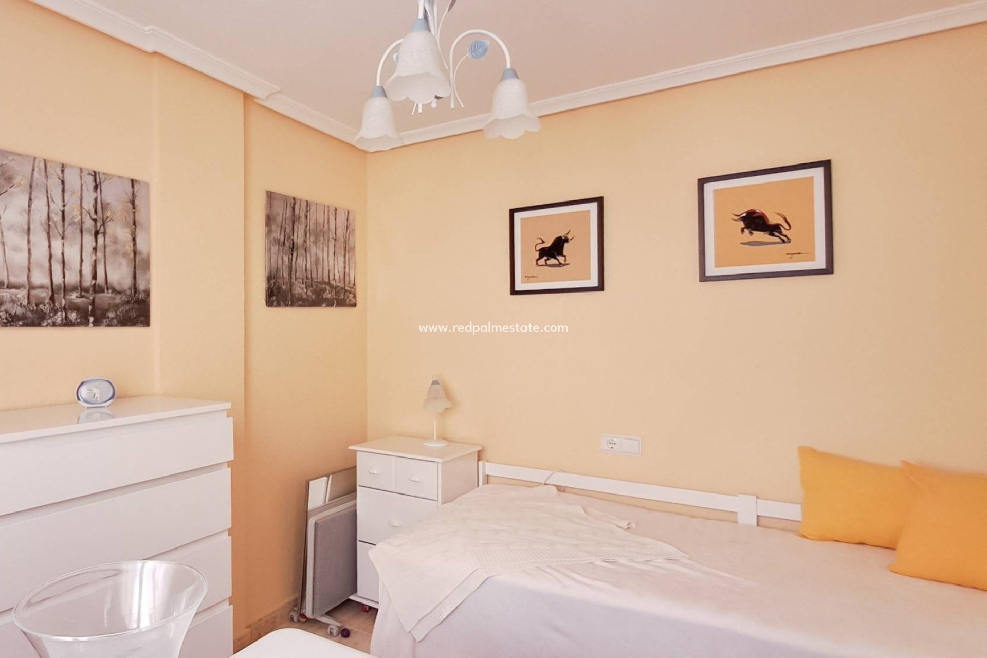 Resale - Apartments -
Torrevieja