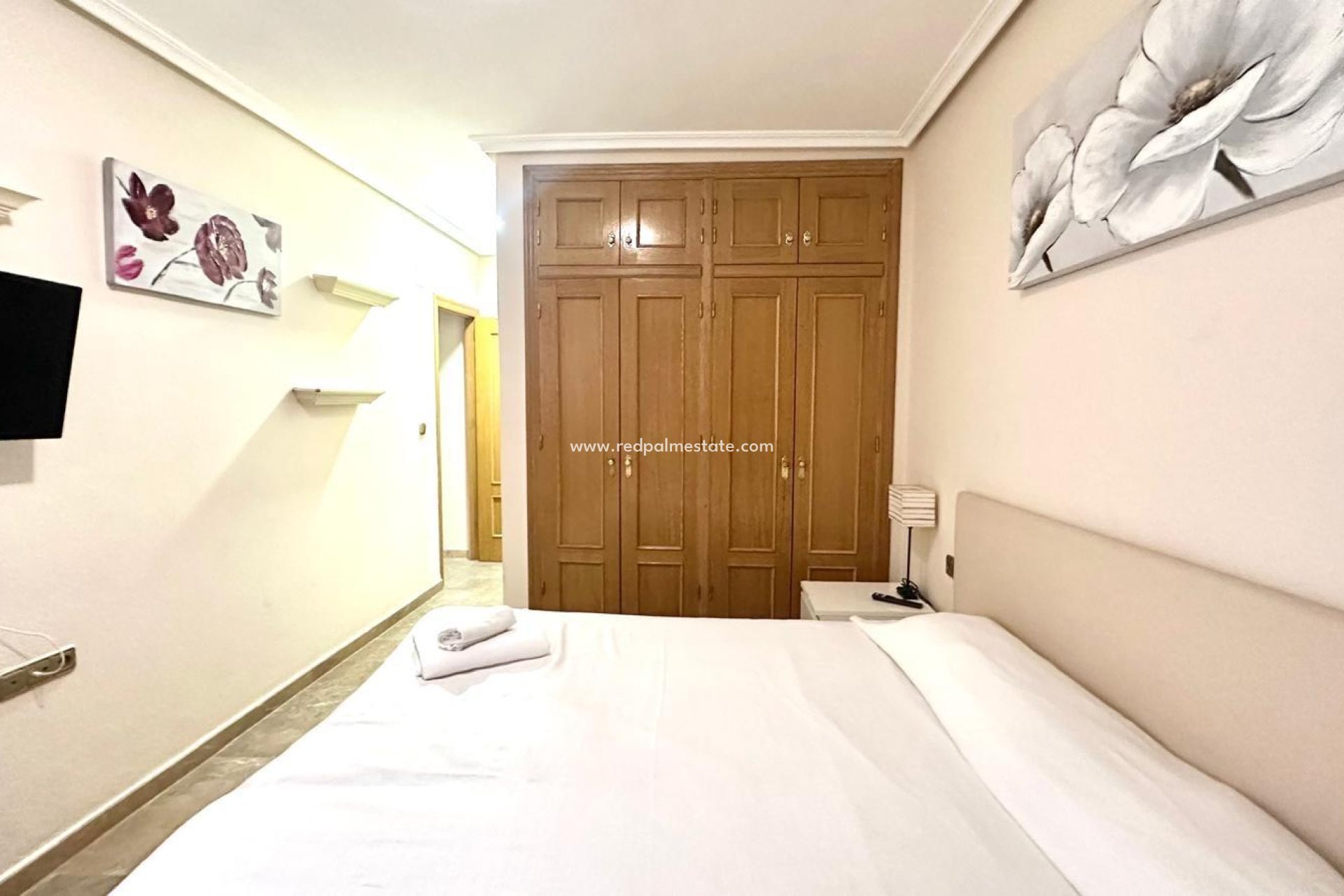 Resale - Apartments -
Torrevieja