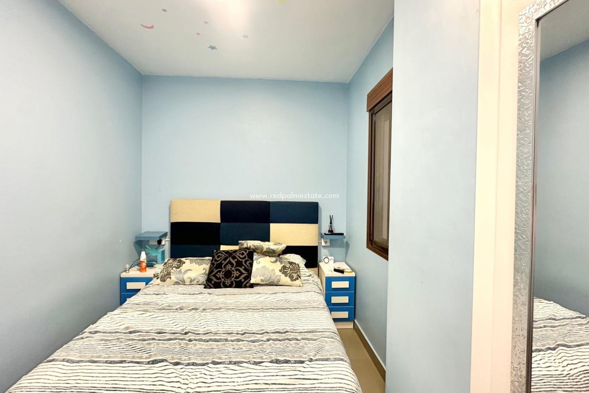 Resale - Apartments -
Torrevieja