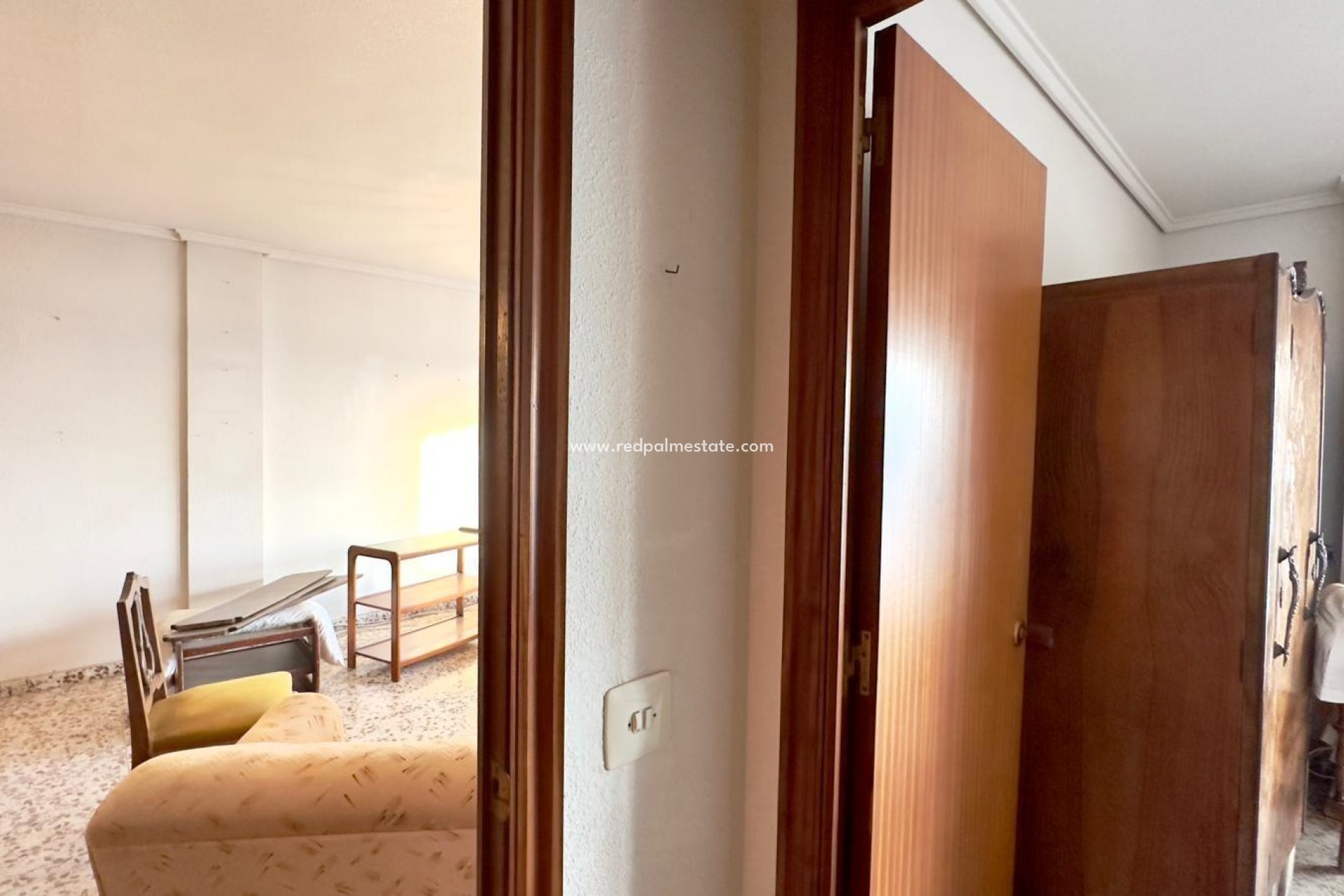 Resale - Apartments -
Torrevieja