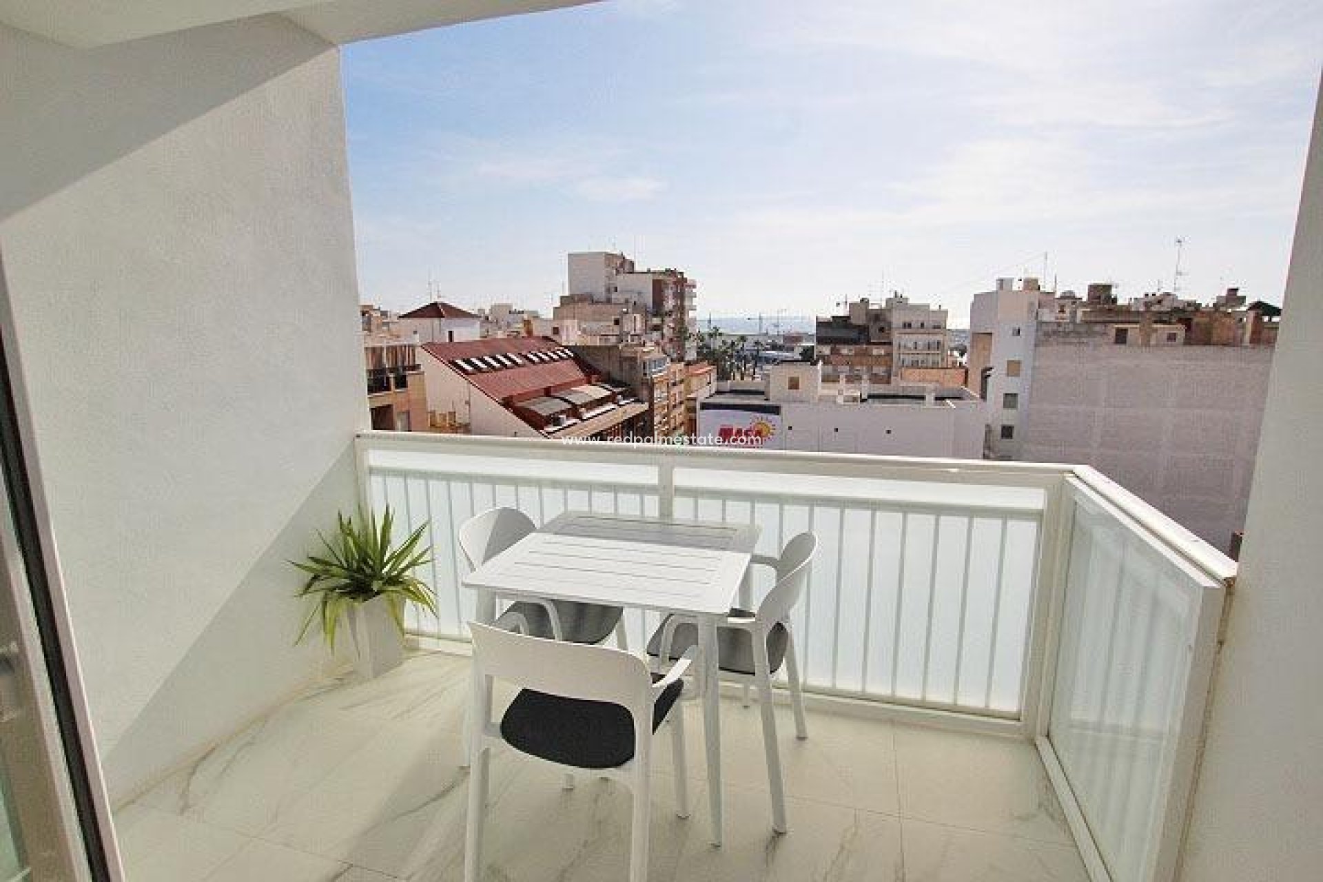 Resale - Apartments -
Torrevieja