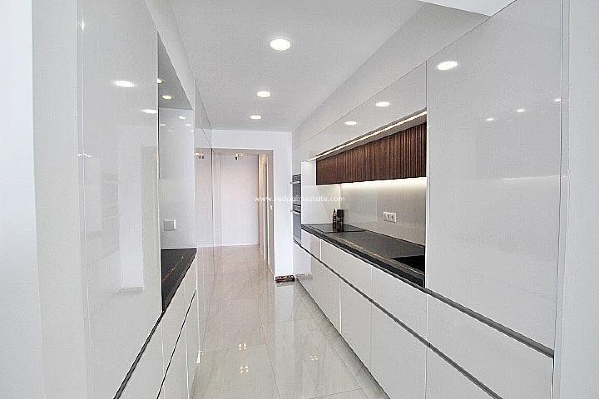 Resale - Apartments -
Torrevieja