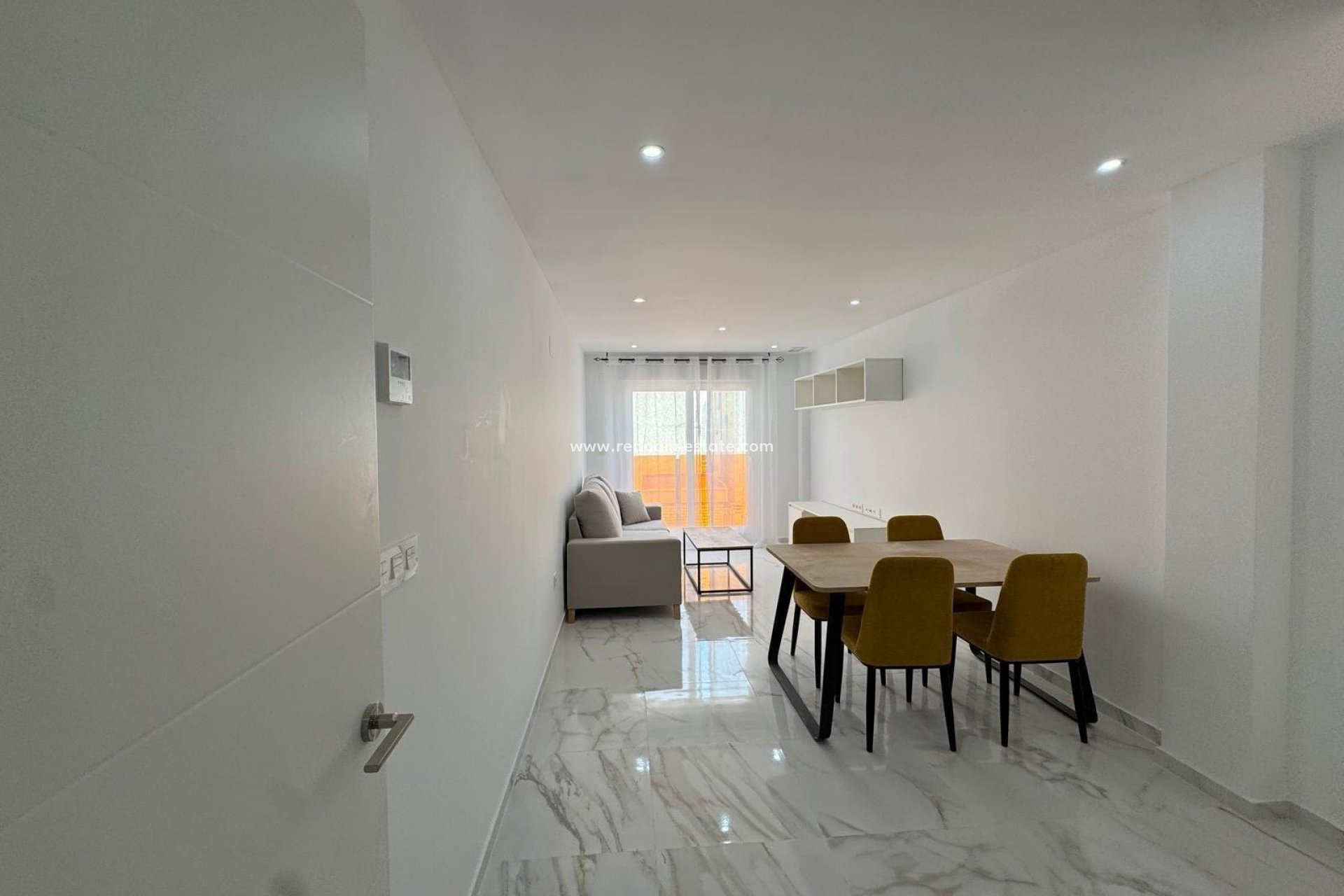 Resale - Apartments -
Torrevieja