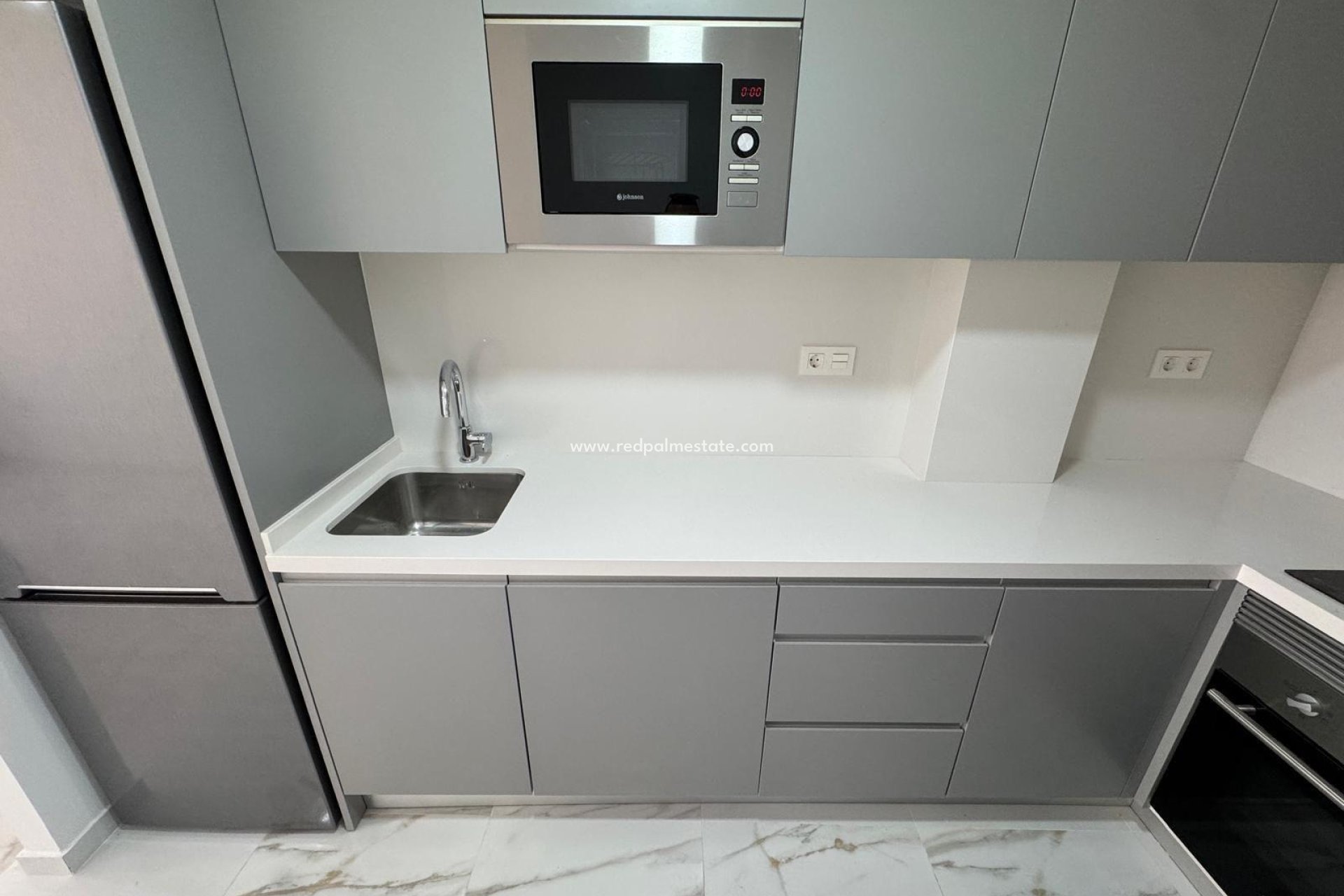 Resale - Apartments -
Torrevieja