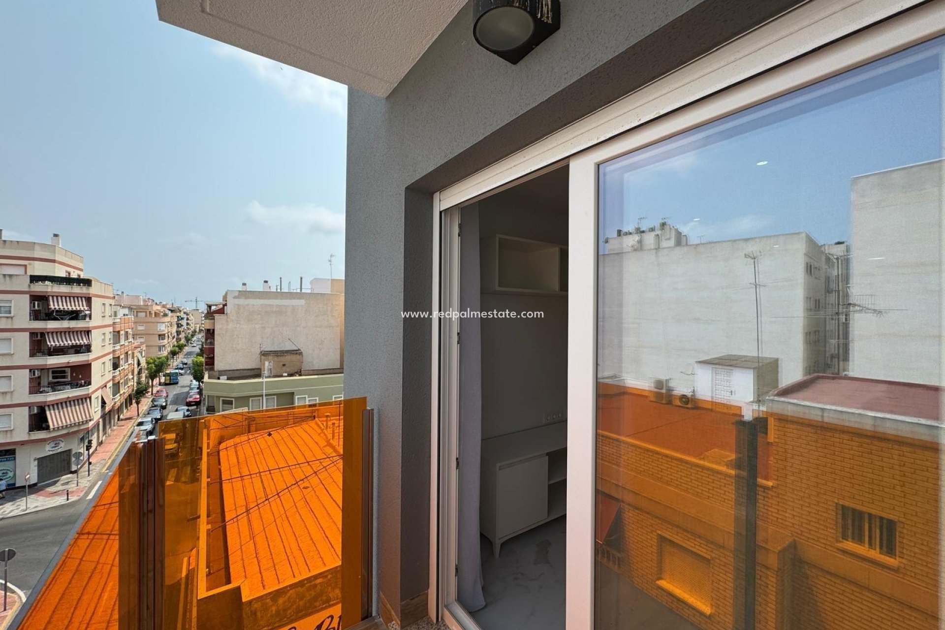 Resale - Apartments -
Torrevieja