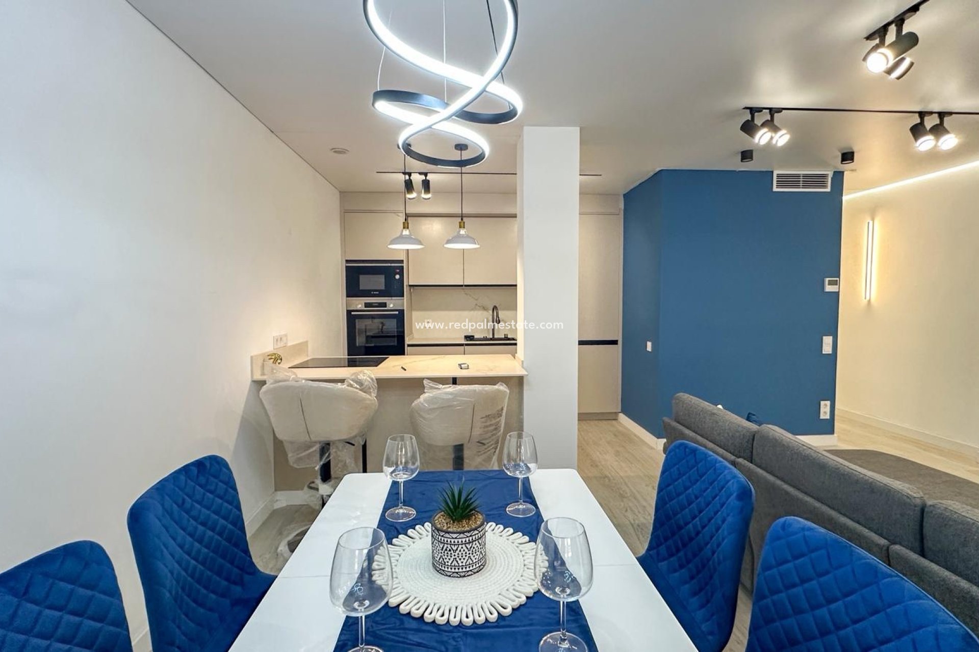 Resale - Apartments -
Torrevieja