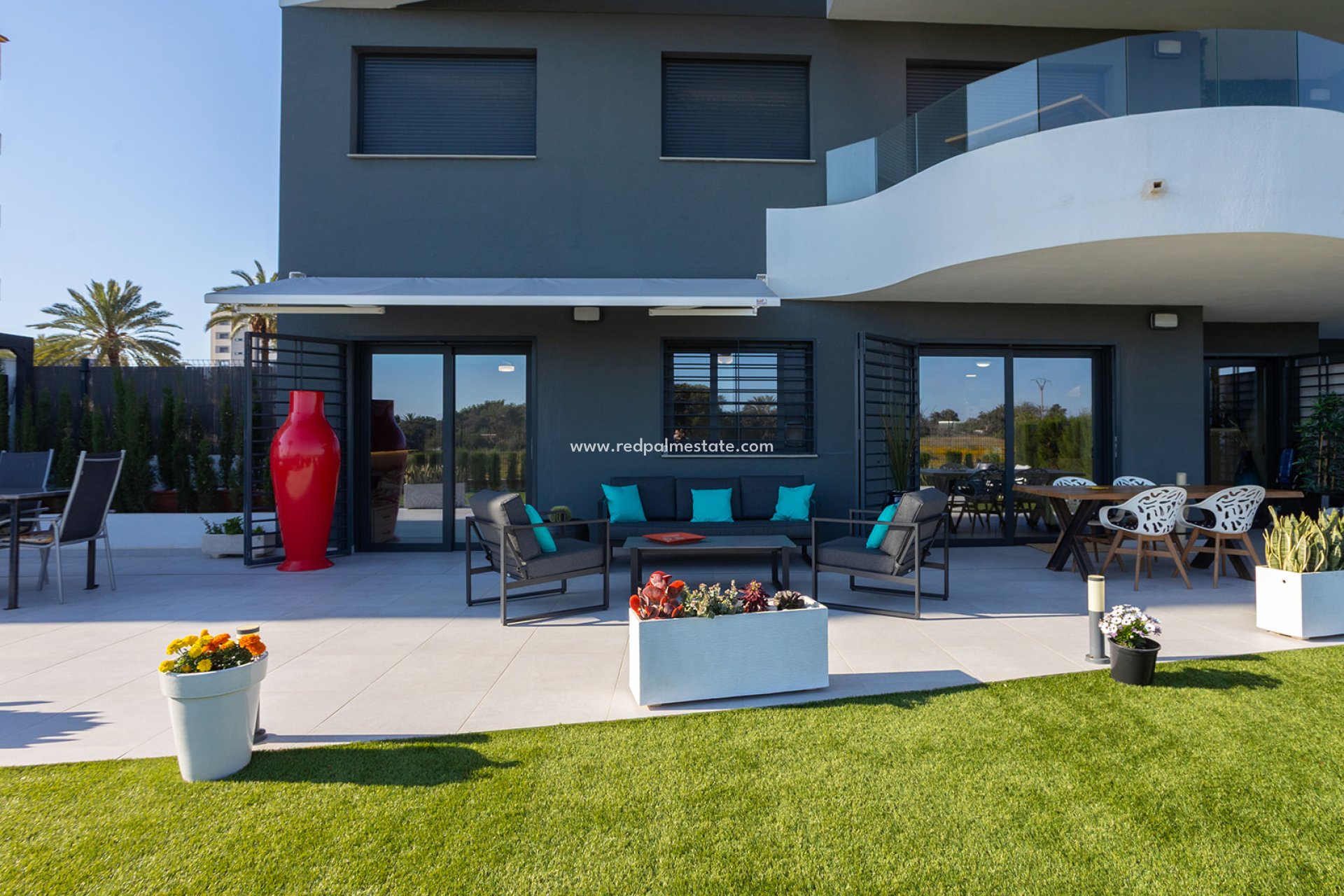 Resale - Apartments -
Torrevieja