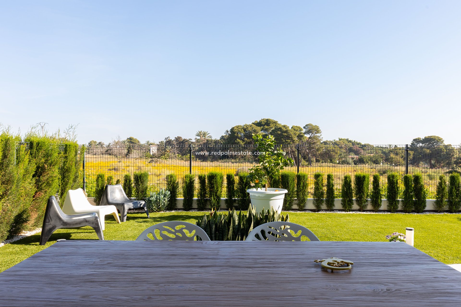 Resale - Apartments -
Torrevieja