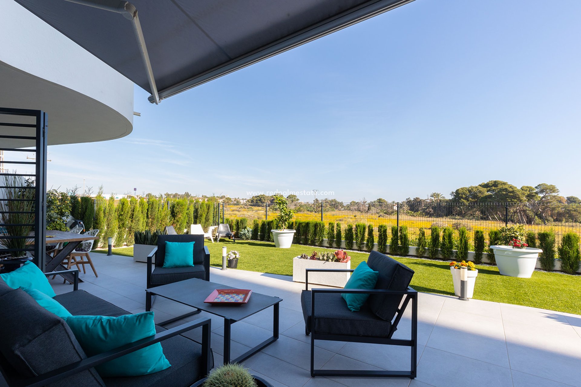 Resale - Apartments -
Torrevieja