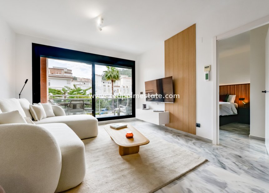 Resale - Apartments -
Villajoyosa - La Cala