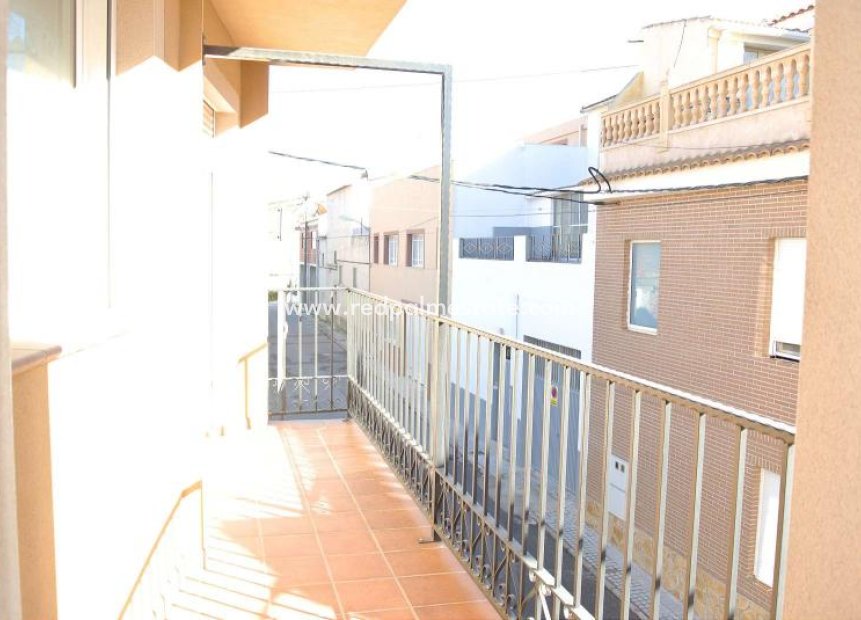 Resale - Apartments -
Villena - Inland