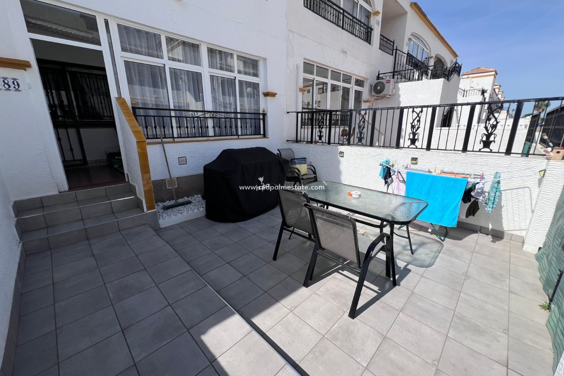 Resale - Apartments -
Vistabella Golf Entre Naranjos - Inland