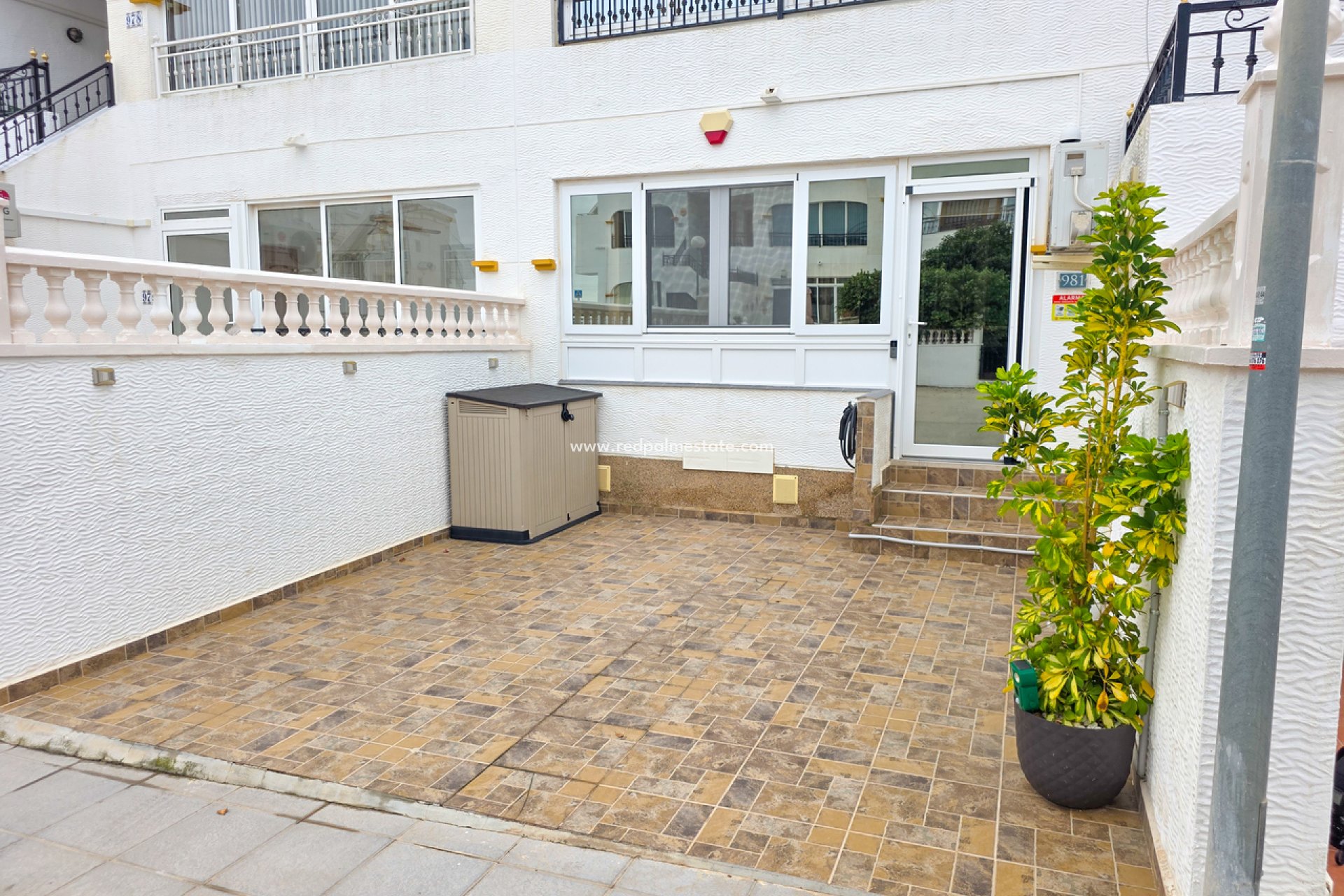 Resale - Apartments -
Vistabella Golf Entre Naranjos - Inland