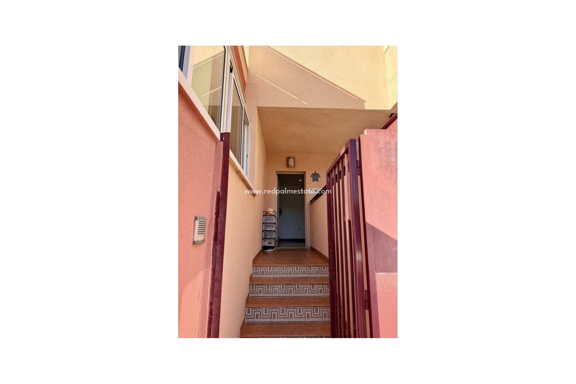 Resale - Bungalow -
Benferri - Inland