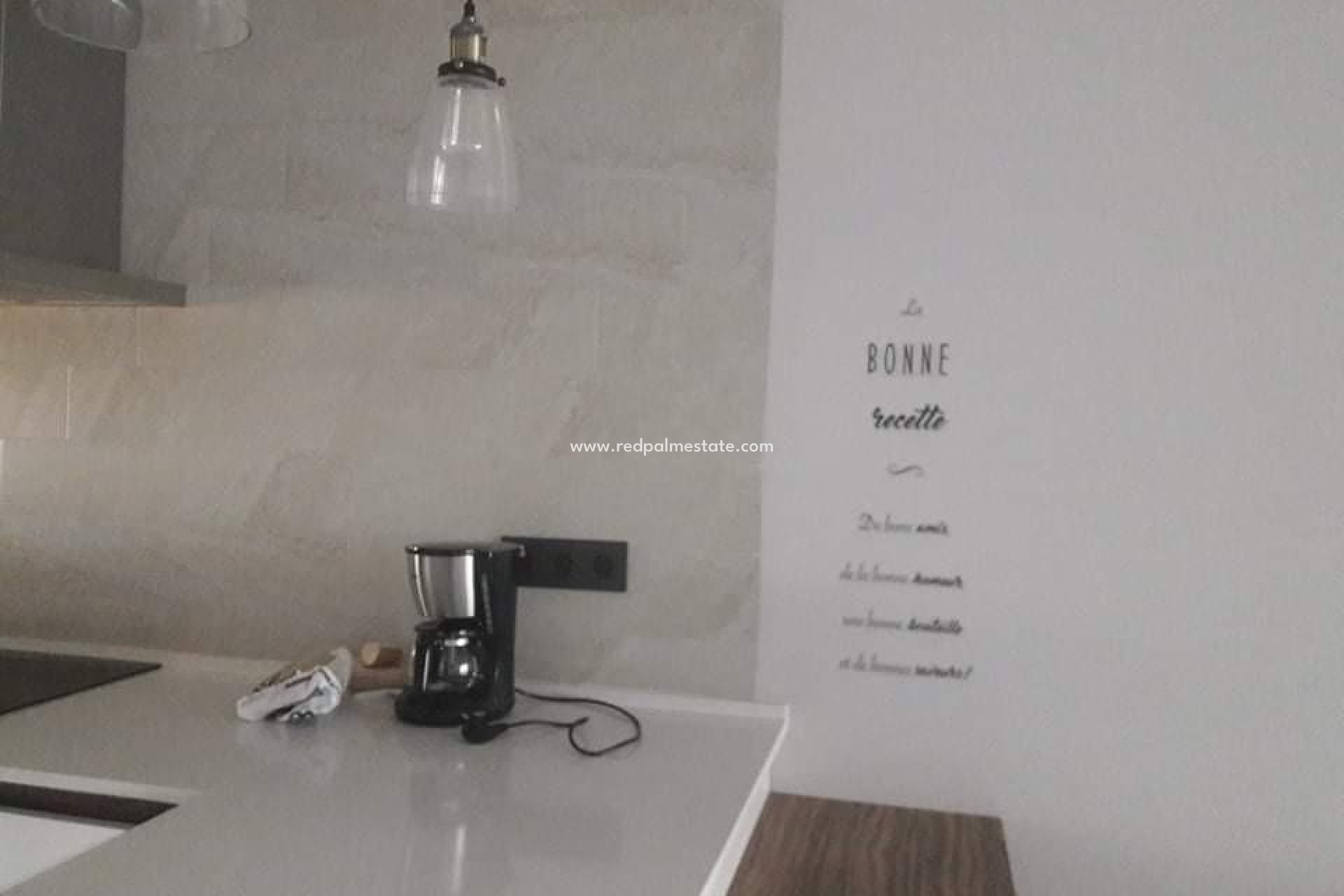 Resale - Bungalow -
Guardamar del Segura - EL RASO