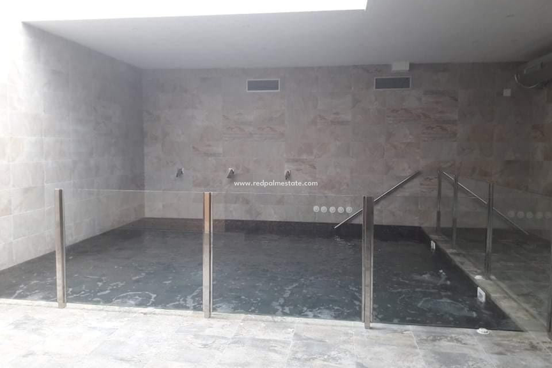 Resale - Bungalow -
Guardamar del Segura - EL RASO