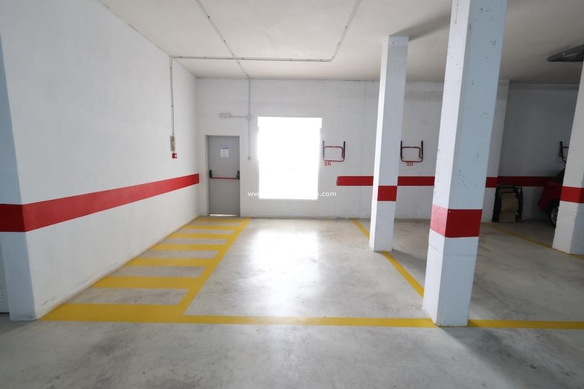 Resale - Bungalow -
Guardamar del Segura - Guardamar