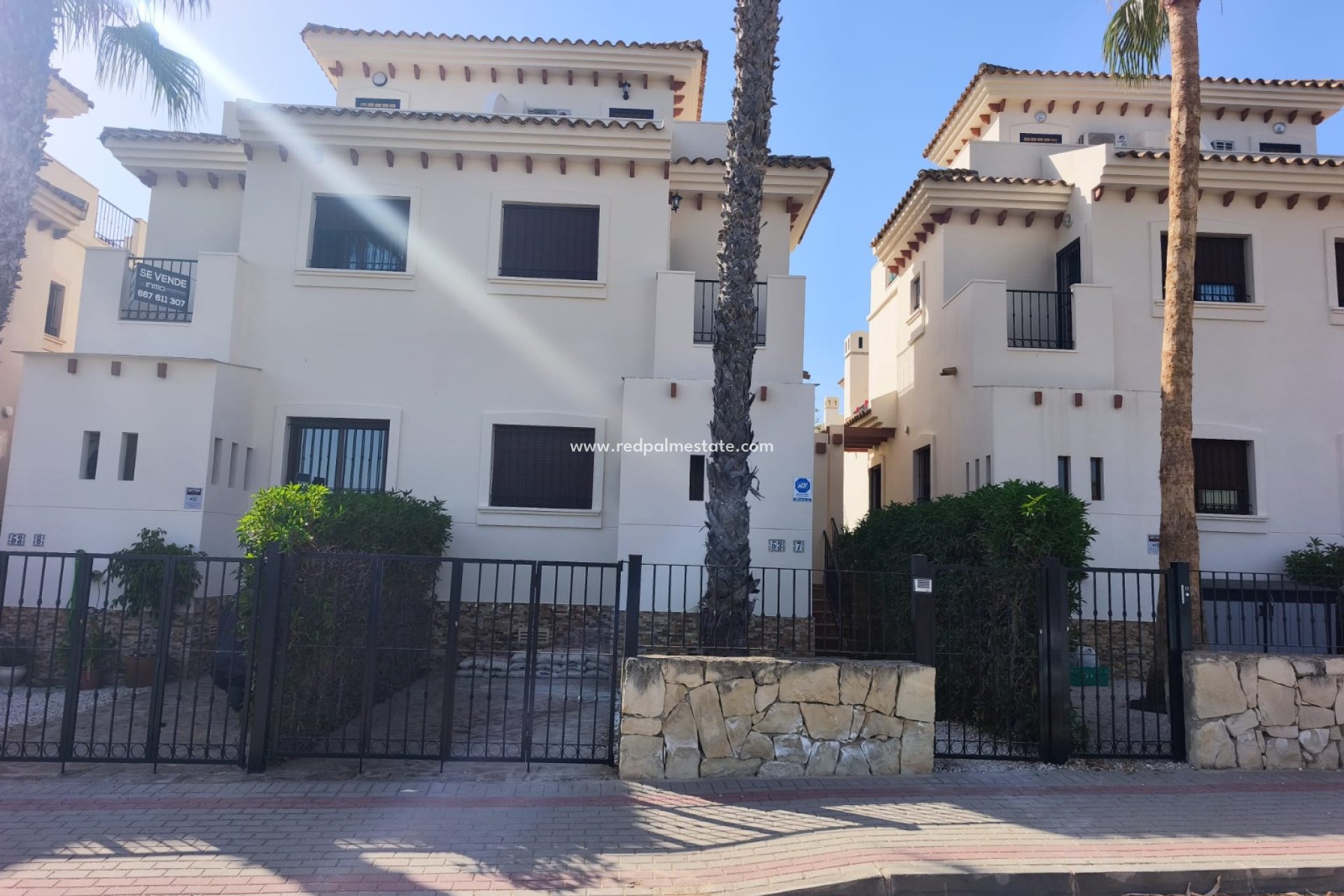 Resale - Bungalow -
La Finca Golf Resort - Inland