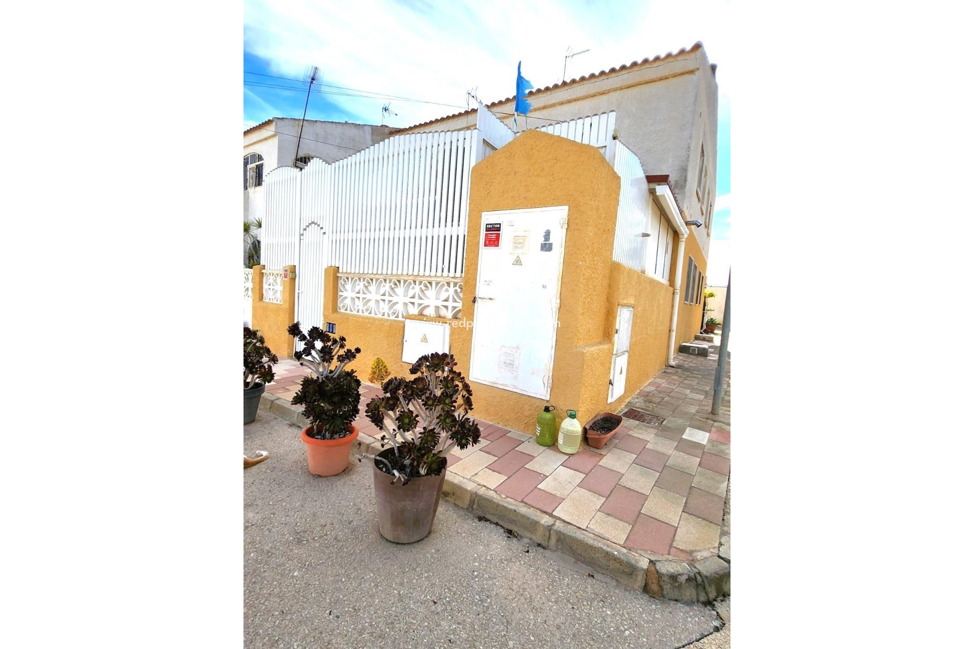 Resale - Bungalow -
Los Alczares - Los Narejos