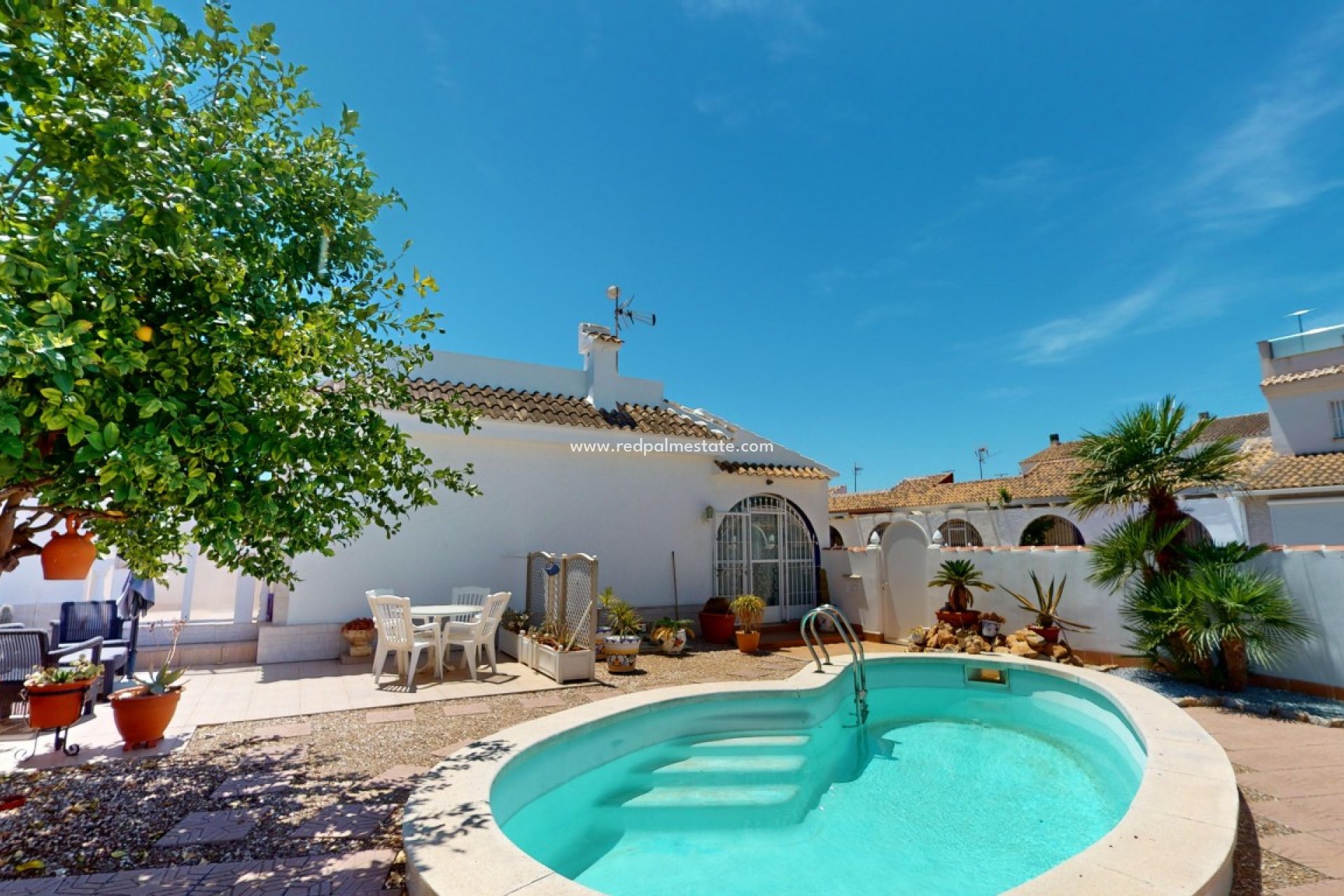 Resale - Bungalow -
LOS NAREJOS - Costa Calida