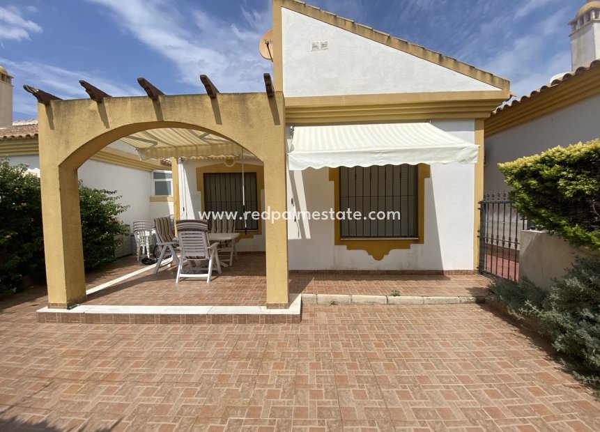 Resale - Bungalow -
Mazarron - Inland