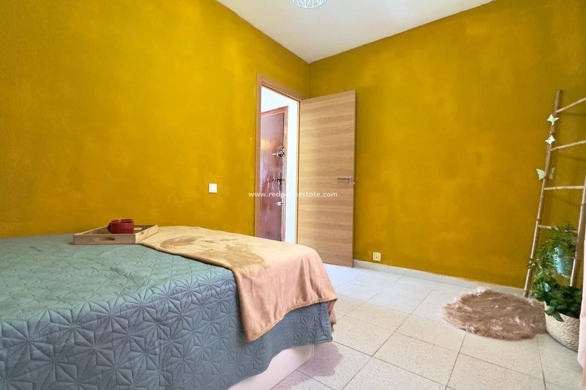 Resale - Bungalow -
Orihuela Costa - Cabo Roig