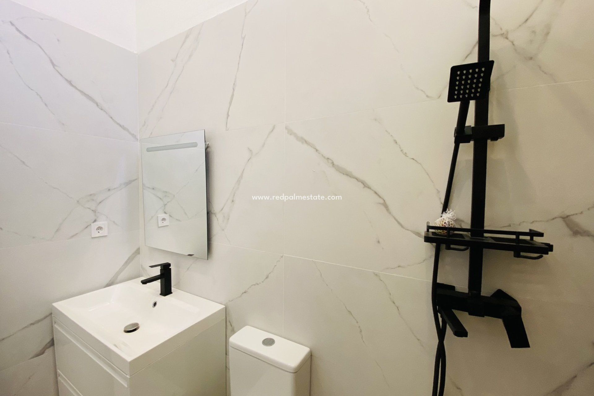 Resale - Bungalow -
Orihuela Costa - Costa Blanca