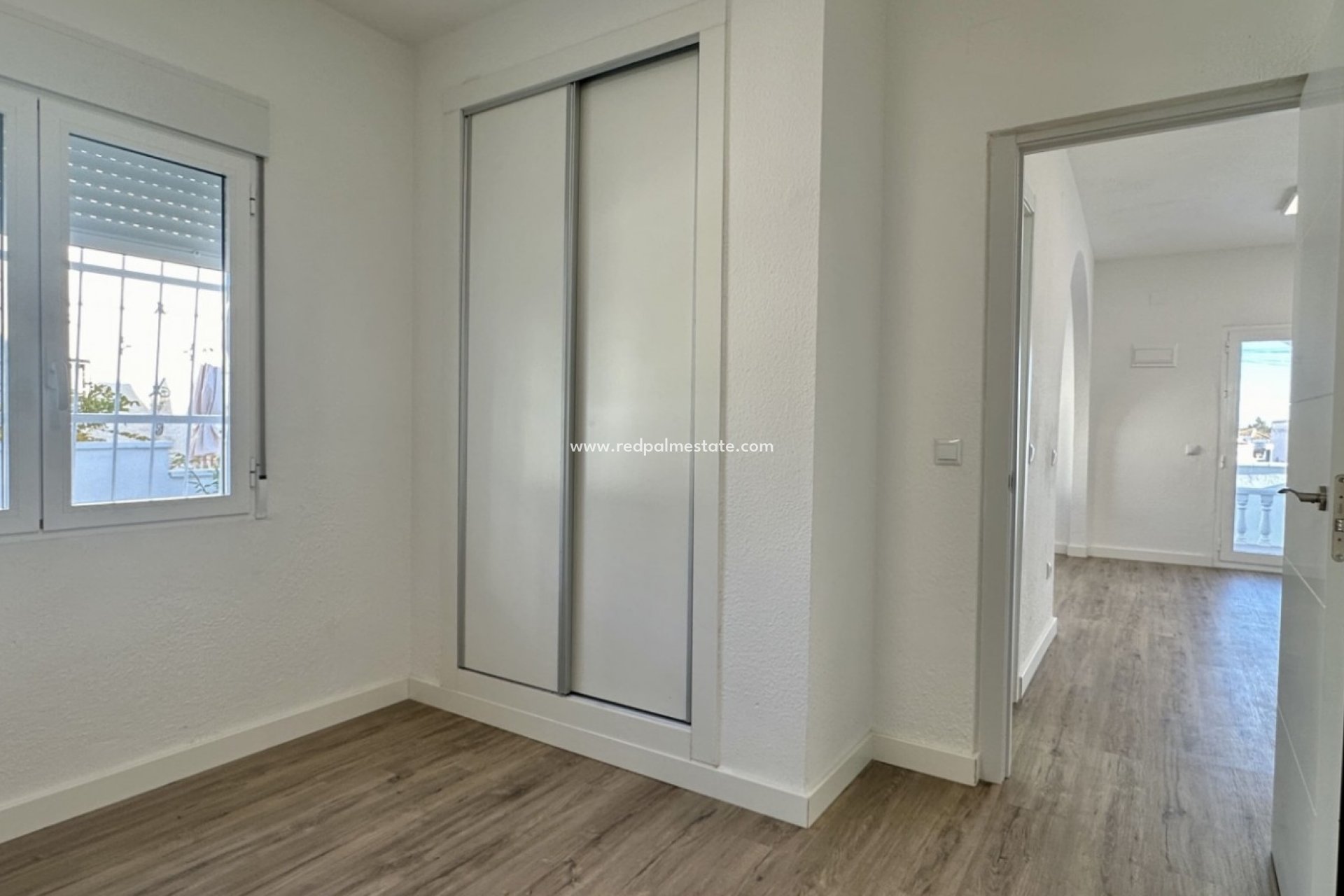 Resale - Bungalow -
Orihuela Costa - Costa Blanca