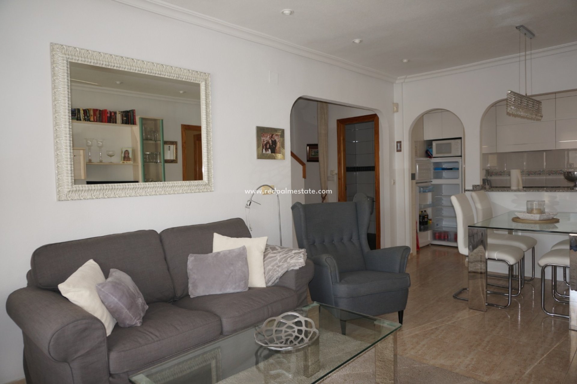 Resale - Bungalow -
Orihuela Costa - Inland