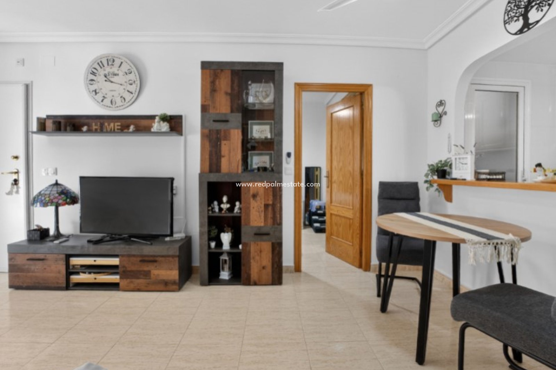 Resale - Bungalow -
Orihuela Costa - Inland