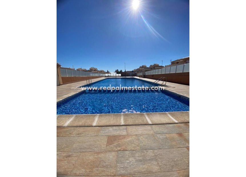 Resale - Bungalow -
Orihuela Costa - La Ciñuelica