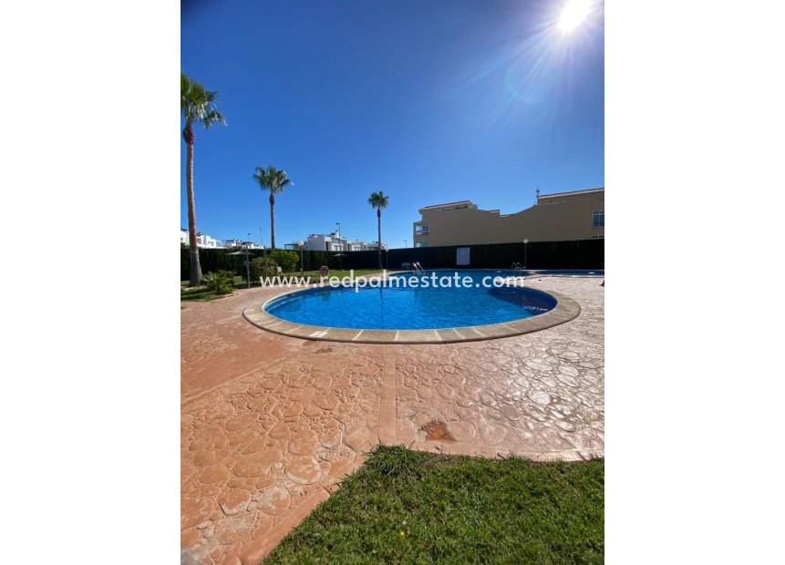 Resale - Bungalow -
Orihuela Costa - La Ciñuelica