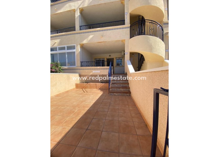 Resale - Bungalow -
Orihuela Costa - La Ciñuelica