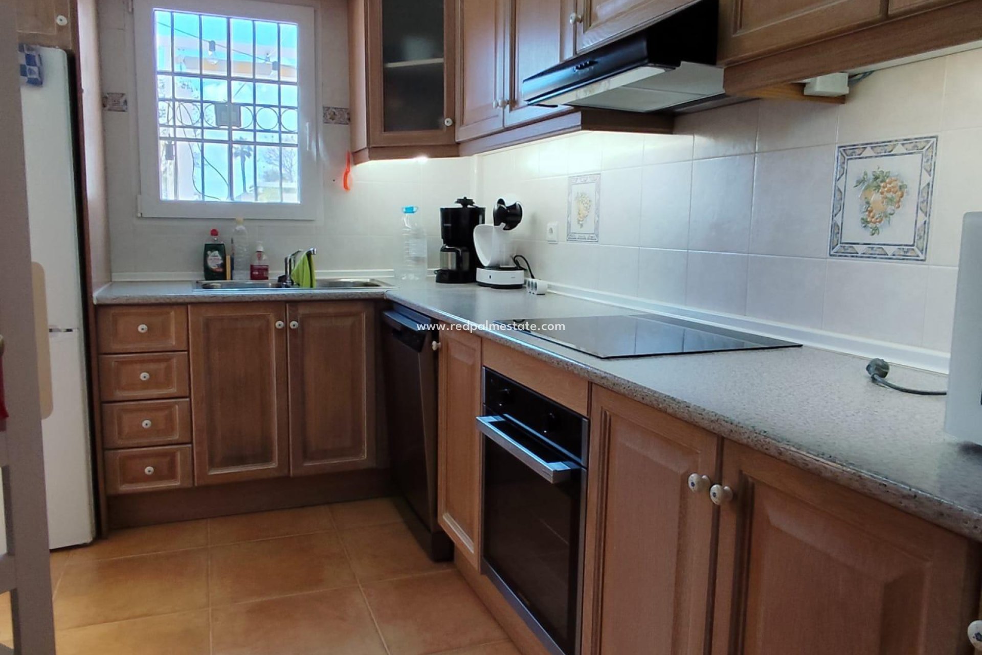 Resale - Bungalow -
Orihuela Costa - La Florida