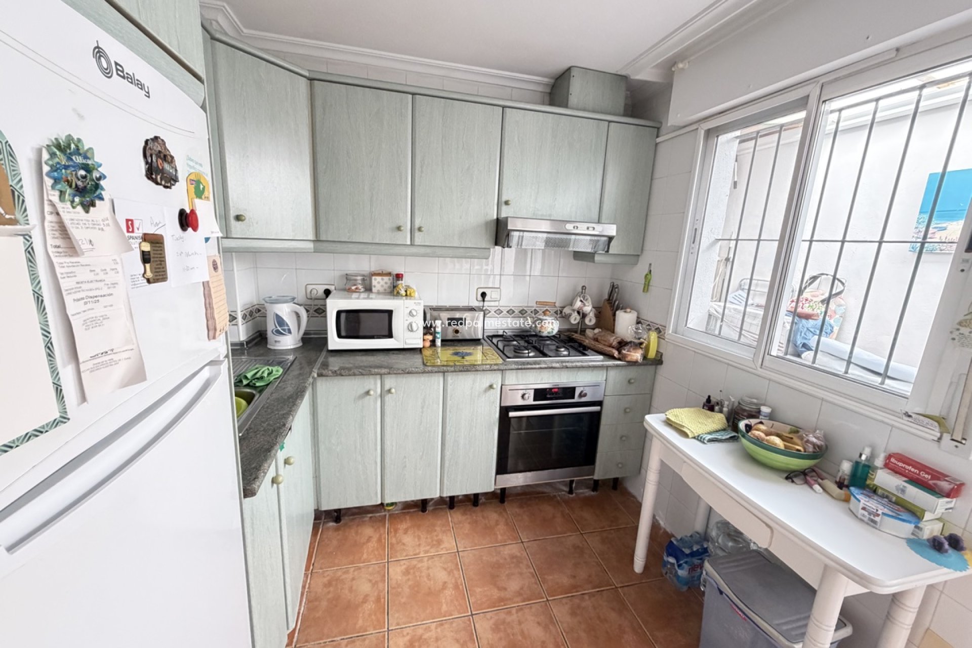 Resale - Bungalow -
Orihuela Costa - La Zenia