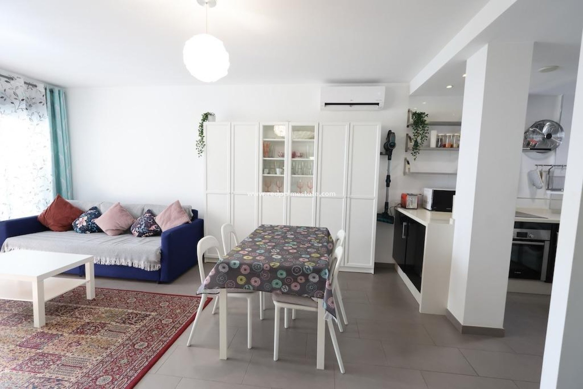 Resale - Bungalow -
Orihuela Costa - La Zenia