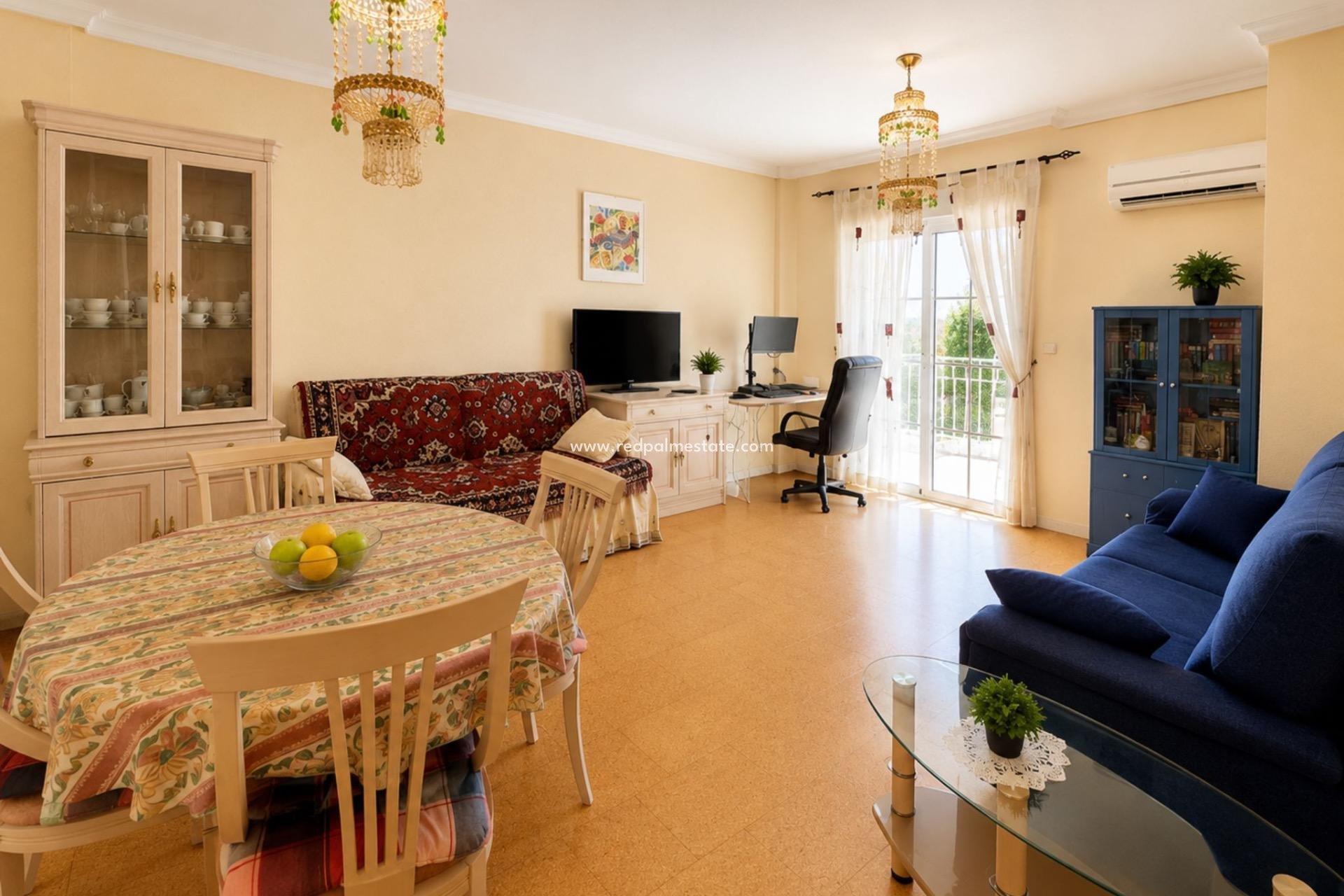Resale - Bungalow -
Orihuela Costa - Lomas de Cabo Roig