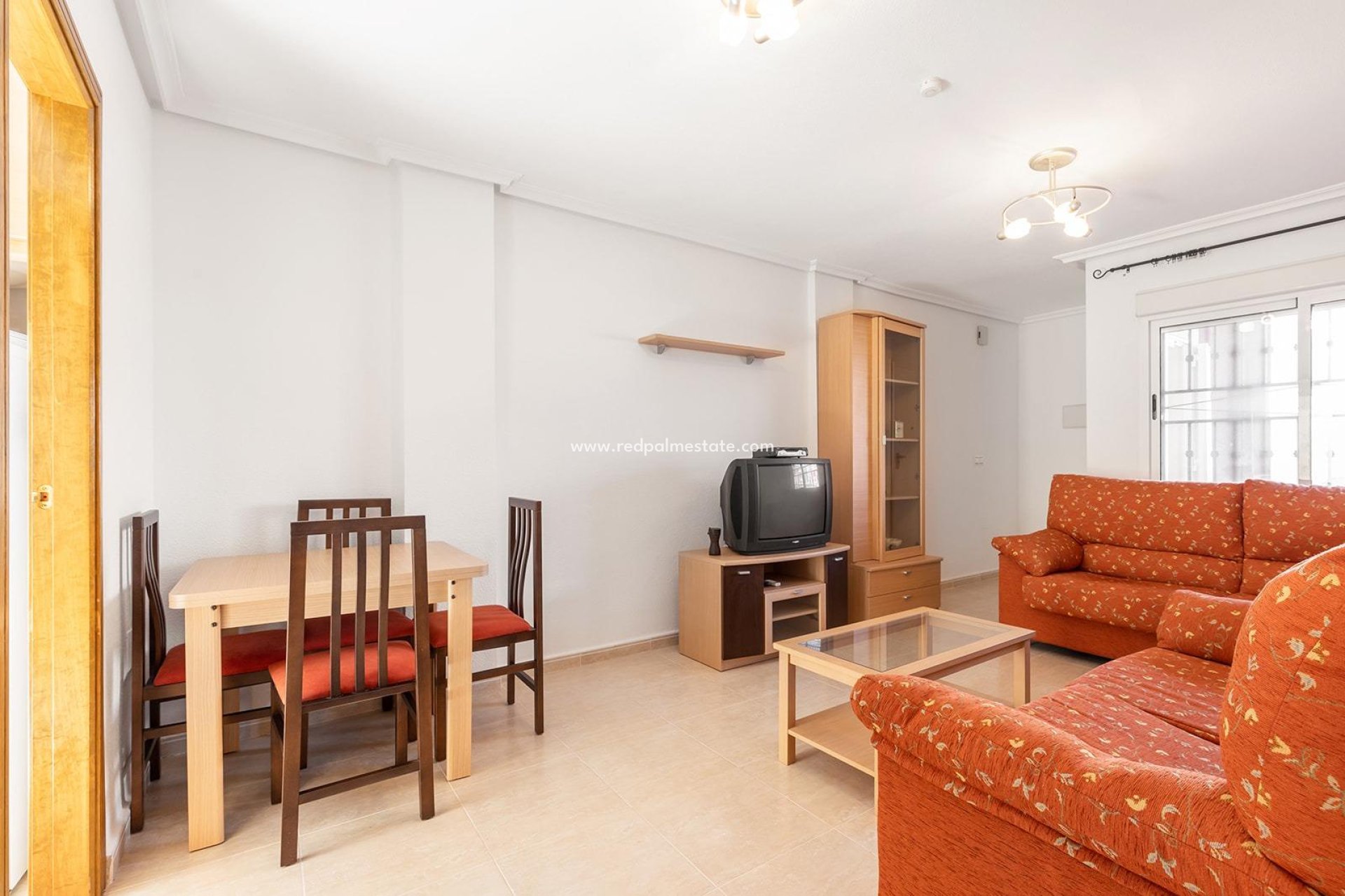 Resale - Bungalow -
Orihuela Costa - Los Altos