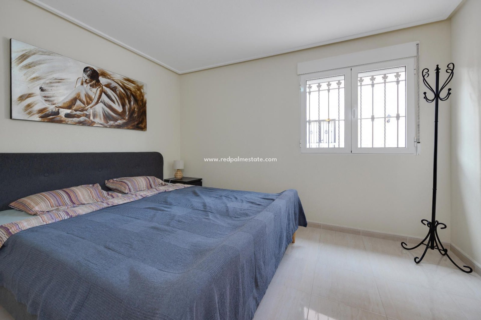 Resale - Bungalow -
Orihuela Costa - Los dolses