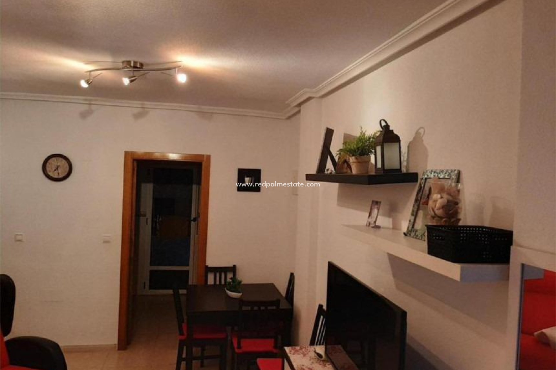 Resale - Bungalow -
Orihuela Costa - PAU 26