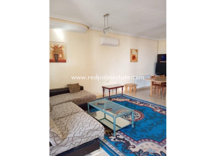 Resale - Bungalow -
Orihuela Costa - PAU 26