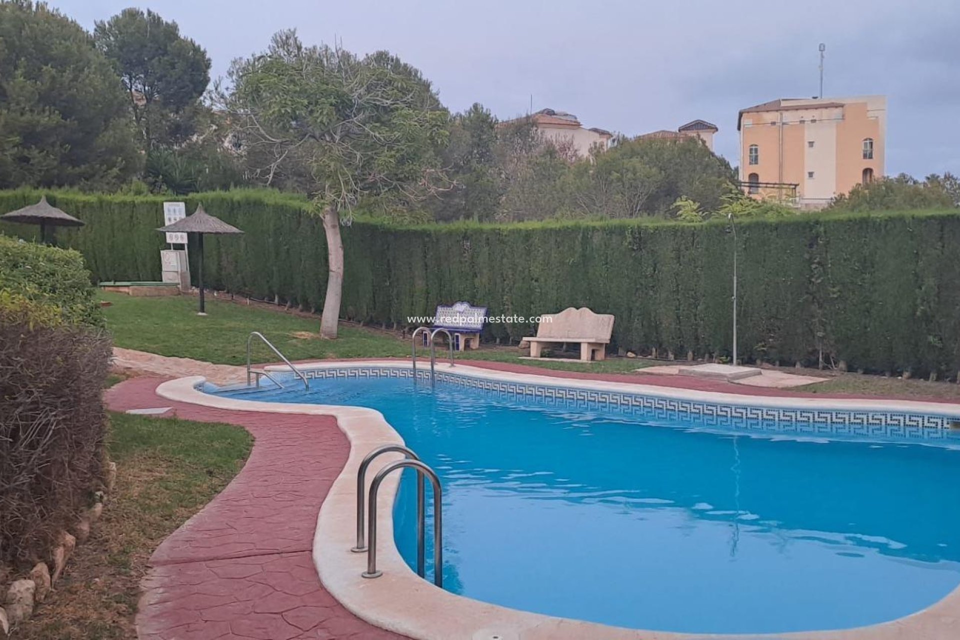 Resale - Bungalow -
Orihuela Costa - Playa Flamenca