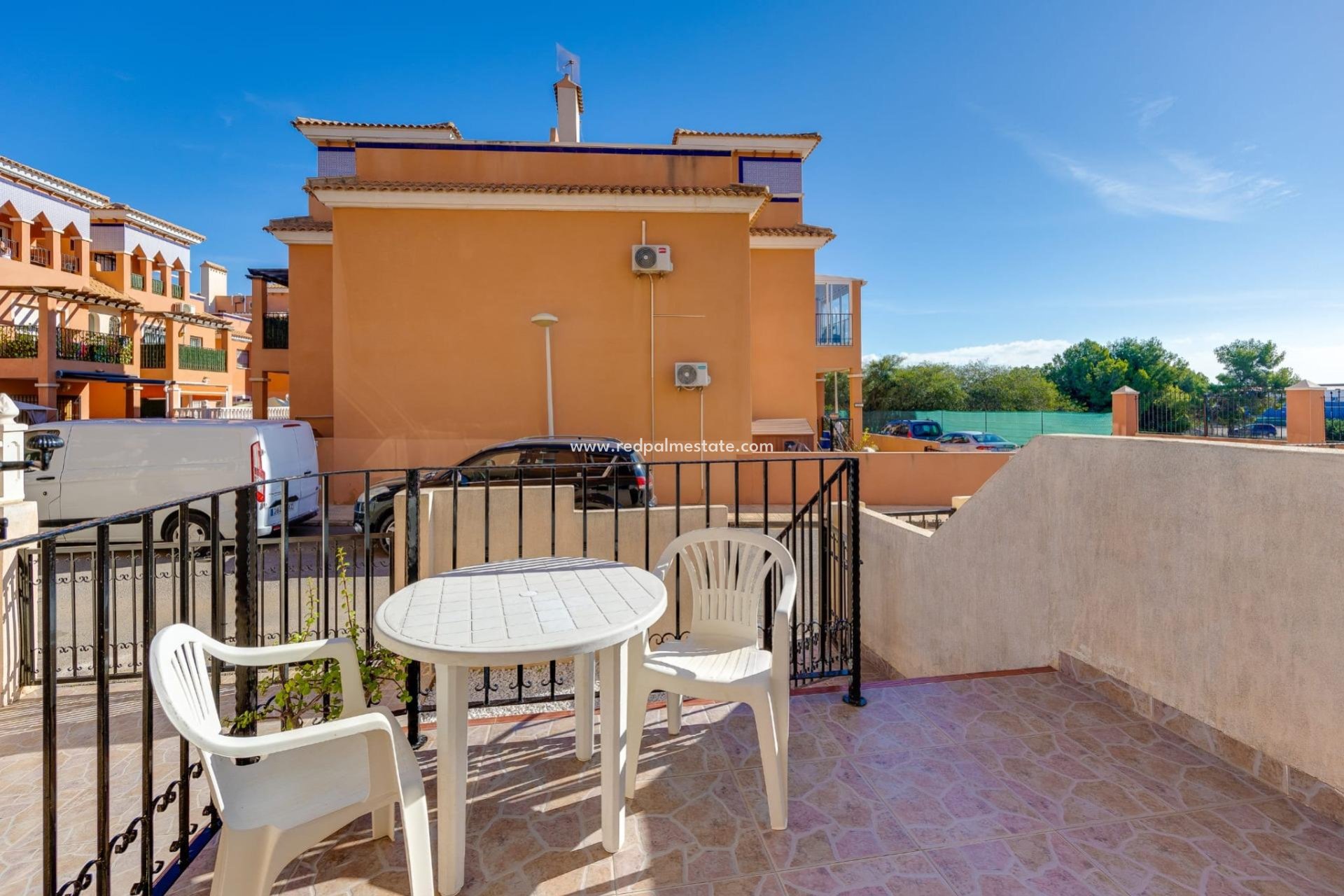 Resale - Bungalow -
Orihuela Costa - Playa Flamenca