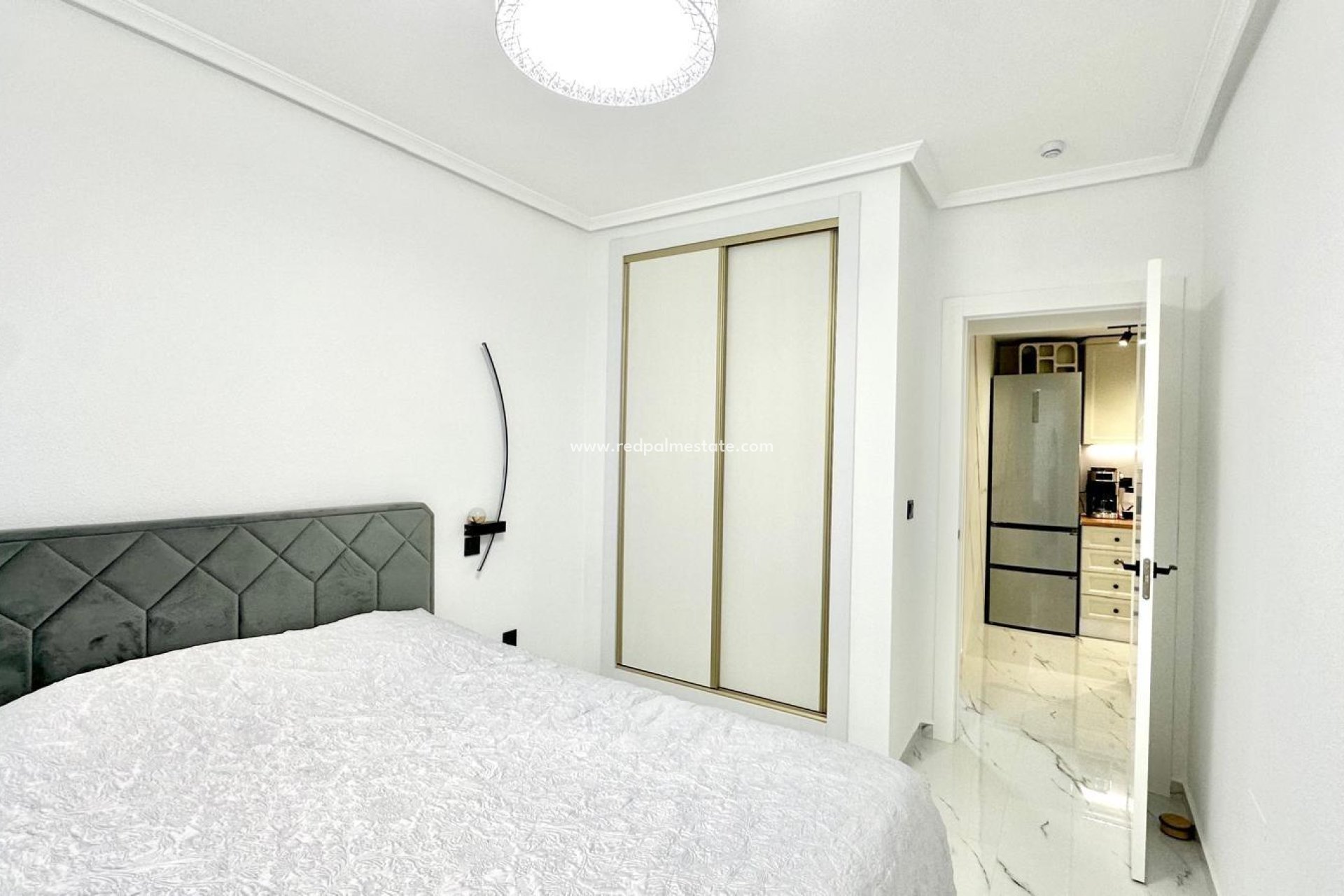 Resale - Bungalow -
Orihuela Costa - Playa Flamenca