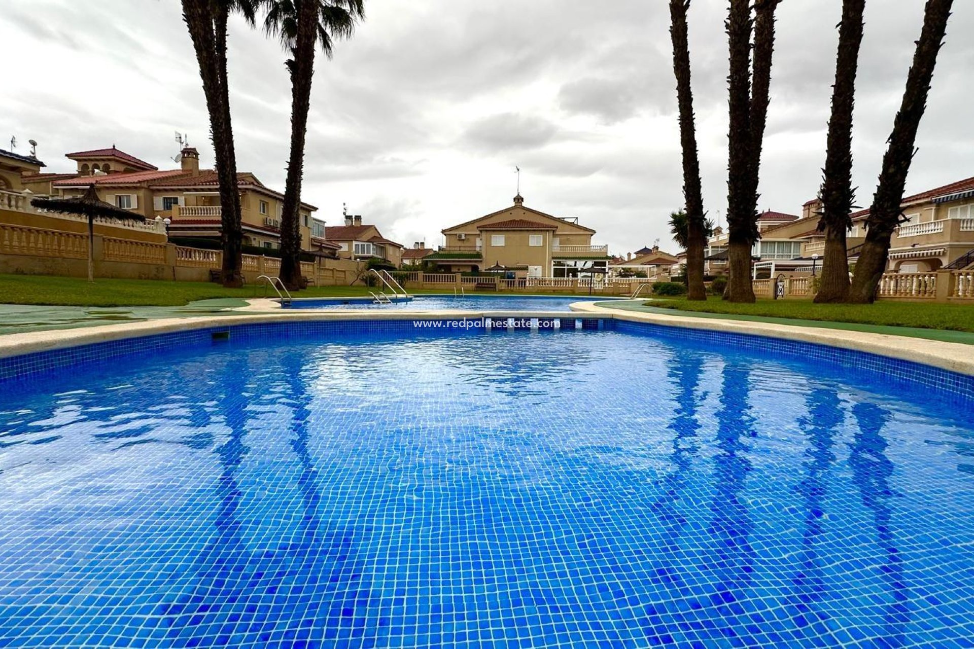 Resale - Bungalow -
Orihuela Costa - Playa Flamenca