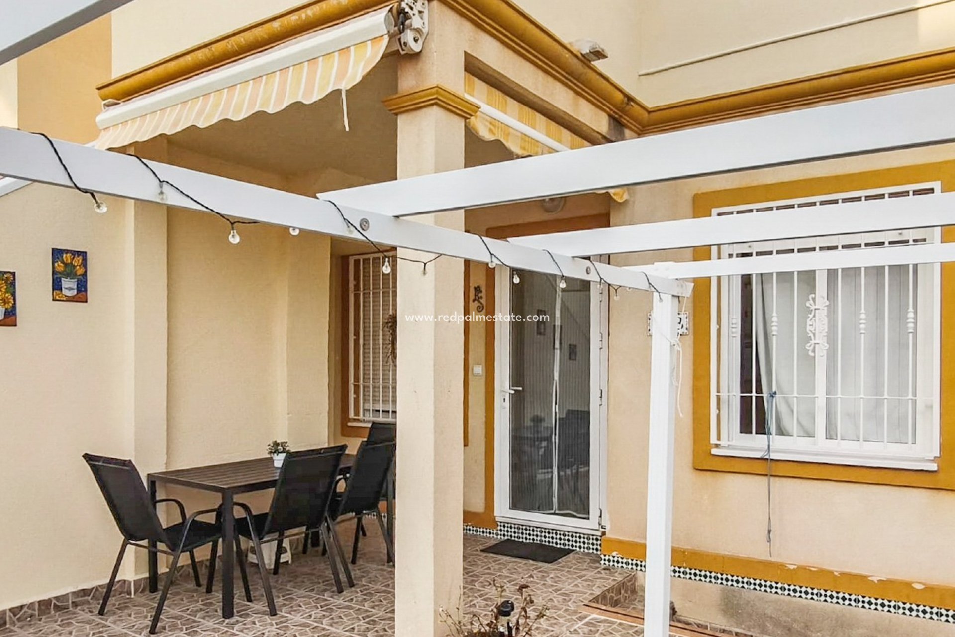 Resale - Bungalow -
Orihuela Costa - Playa Flamenca