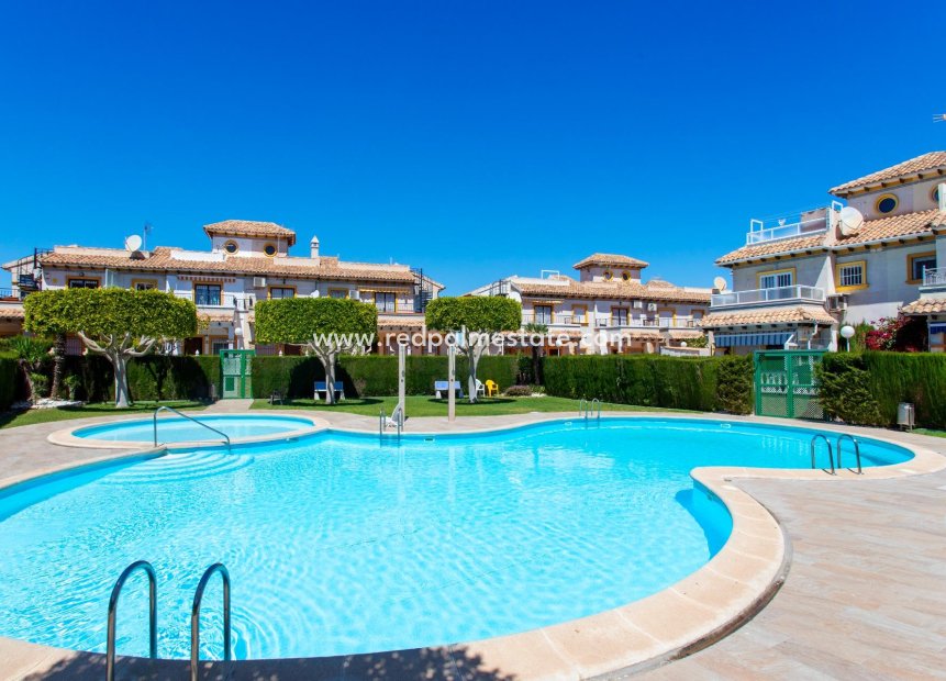 Resale - Bungalow -
Orihuela Costa - Punta prima